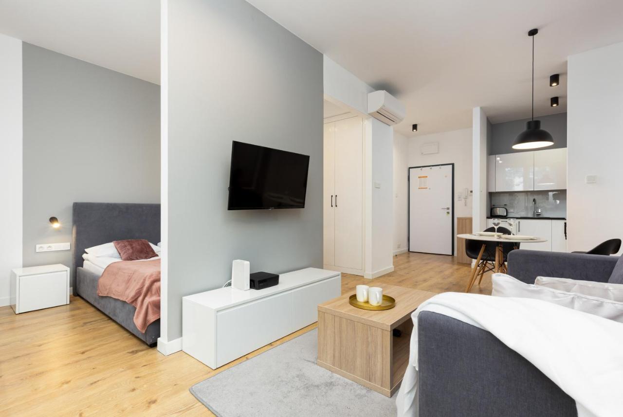 Slawinska Apartment Warsaw Wola By Noclegi Renters Екстер'єр фото
